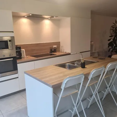 Vakantiewoning Bisonder Bilzen Exterior foto